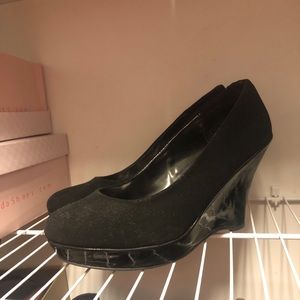 3.5 inch black wedges